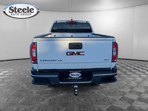 Used 2016 GMC Canyon SLT w/ Driver Alert Package image 4