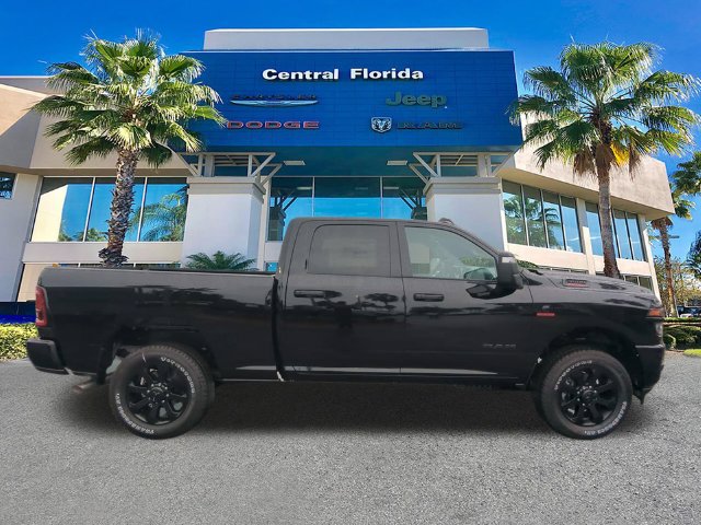 New 2027 RAM 3500 Big Horn AWD/4WD image 4