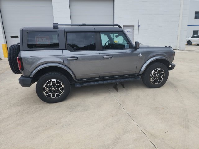 Used 2022 Ford Bronco Outer Banks AWD/4WD image 17