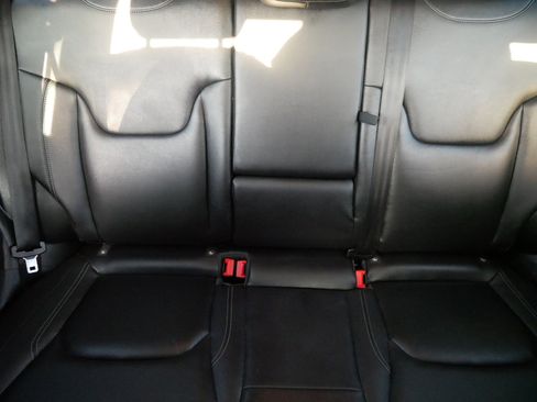 Used 2022 Jeep Renegade Limited image 13