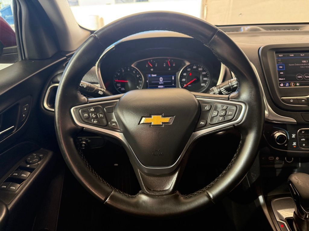 Used 2023 Chevrolet Equinox LT FWD image 17