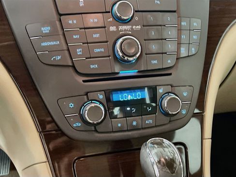 Used 2011 Buick Regal CXL w/ RL6 Preferred Equipment Group FWD image 26