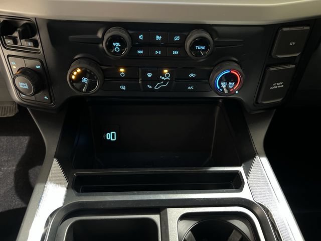 Used 2023 Ford F250 XLT w/ FX4 Off-Road Package AWD/4WD image 15