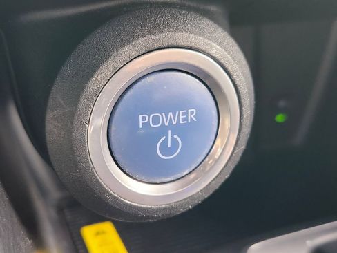 Used 2021 Toyota Venza Limited w/ Advanced Technology Package image 35