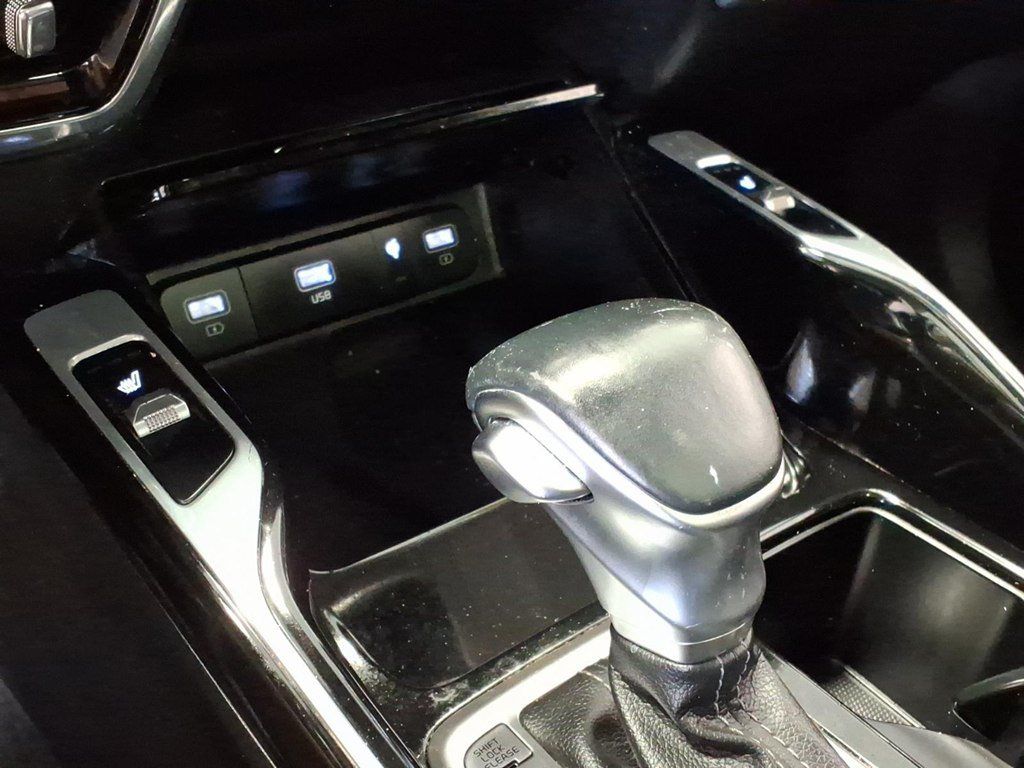 Used 2023 Kia Sorento SX AWD/4WD image 17