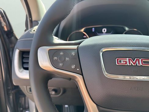 Used 2024 GMC Terrain Denali w/ Denali Premium Package image 30