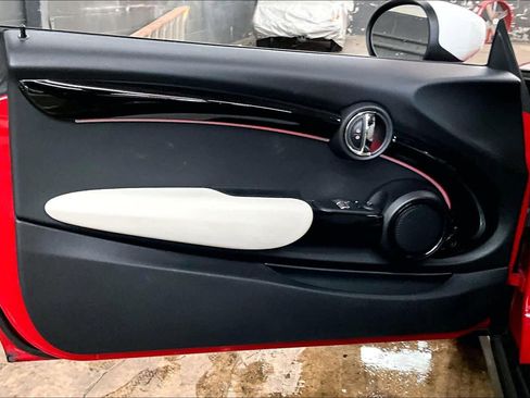 Used 2023 MINI Cooper 2-Door Hardtop w/ Signature Upholstery Package image 25