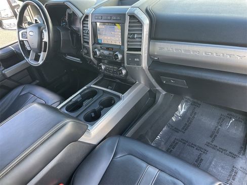 Used 2019 Ford F250 Platinum w/ Platinum Ultimate Package image 11