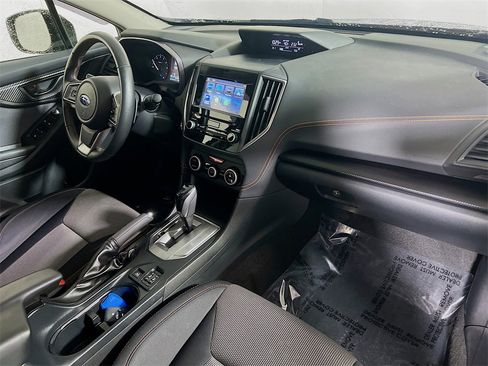 Used 2022 Subaru Crosstrek 2.0i Premium w/ Moonroof Package image 25