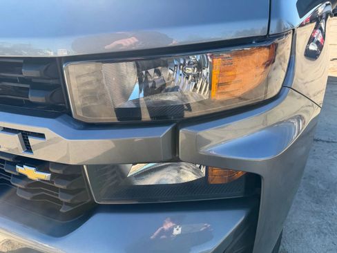 Used 2019 Chevrolet Silverado 1500 Custom w/ Custom Convenience Package image 19