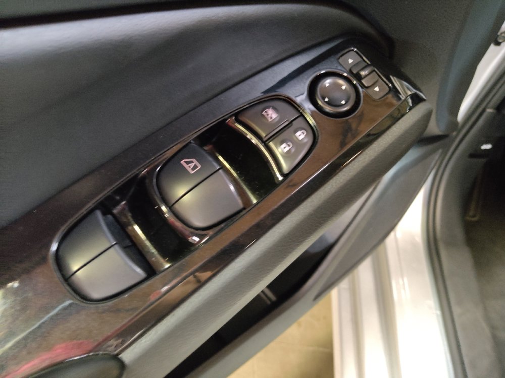 Used 2023 Nissan Altima 2.5 SV FWD image 27
