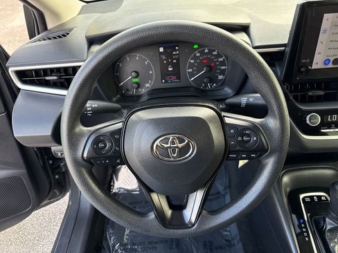 Used 2023 Toyota Corolla LE image 13