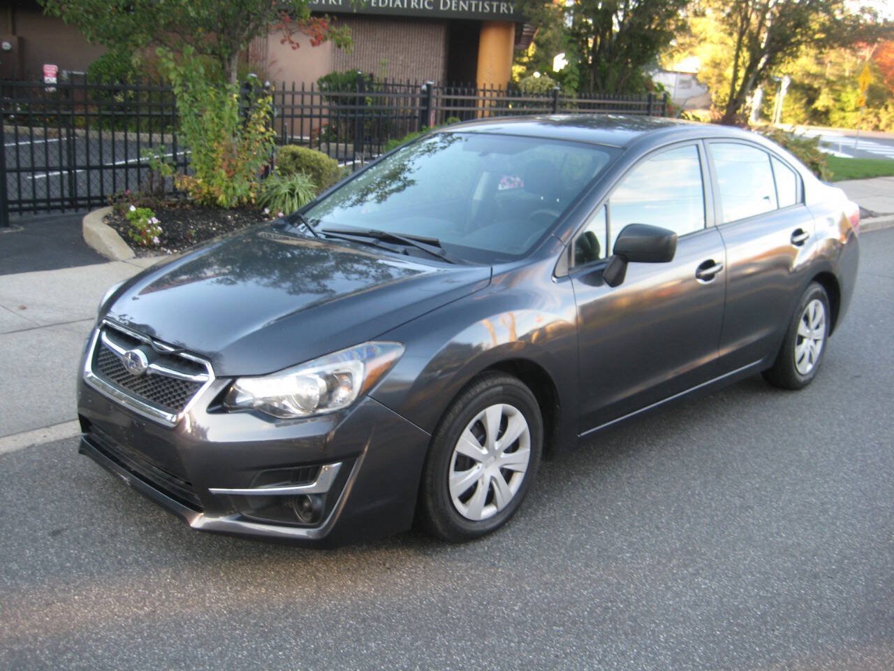Used 2016 Subaru Impreza 2.0i AWD/4WD image 5