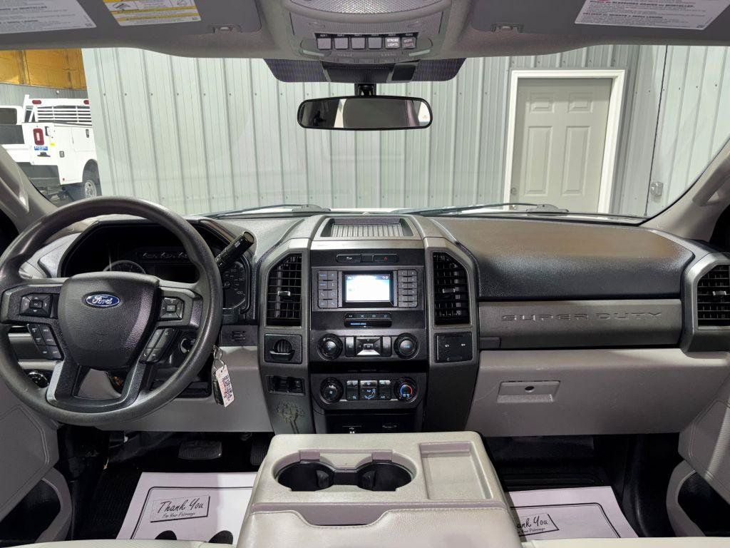 Used 2020 Ford F250 XL w/ Power Equipment Group RWD image 17