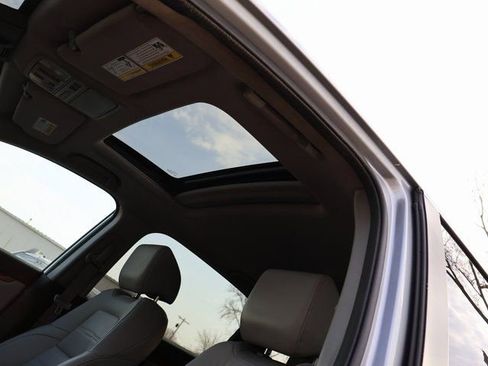 Used 2022 Honda CR-V EX-L image 44