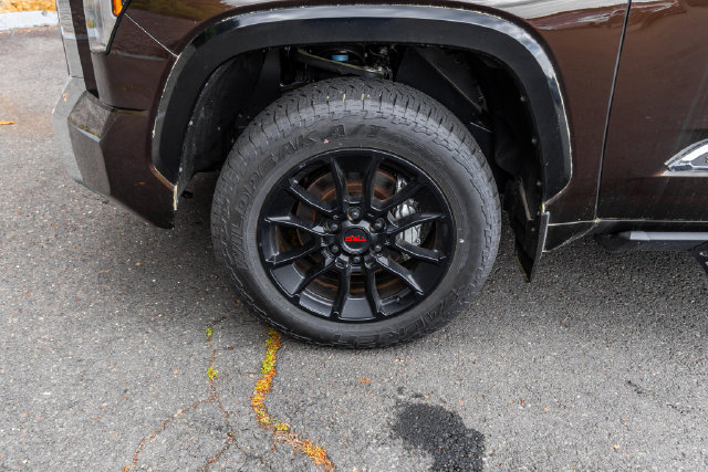 New 2025 Toyota Tundra 1794 Edition w/ TRD Performance Package (TMS) AWD/4WD image 8