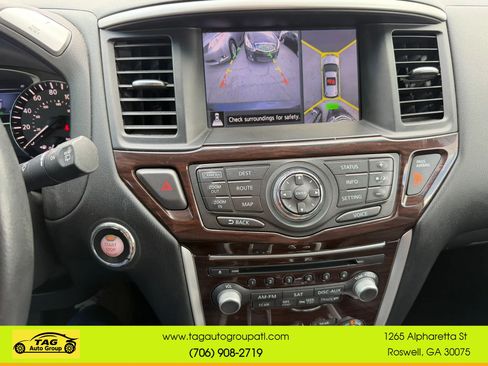 Used 2013 Nissan Pathfinder Platinum FWD image 6