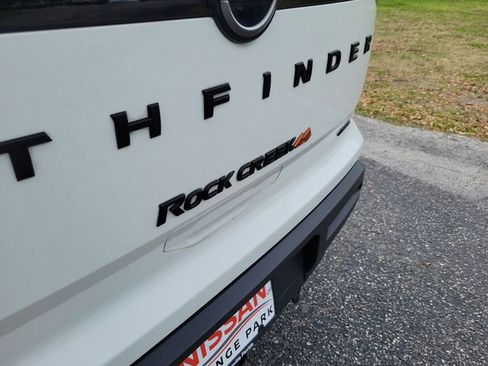 Used 2024 Nissan Pathfinder Rock Creek AWD/4WD image 8