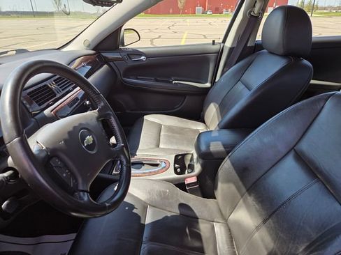 Used 2014 Chevrolet Impala LTZ image 10