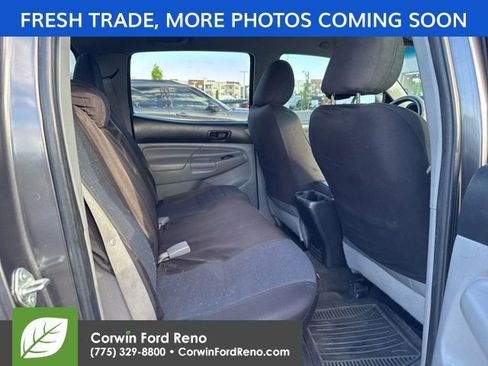 Used 2015 Toyota Tacoma 4x4 Double Cab w/ TRD Off-Road Package image 14