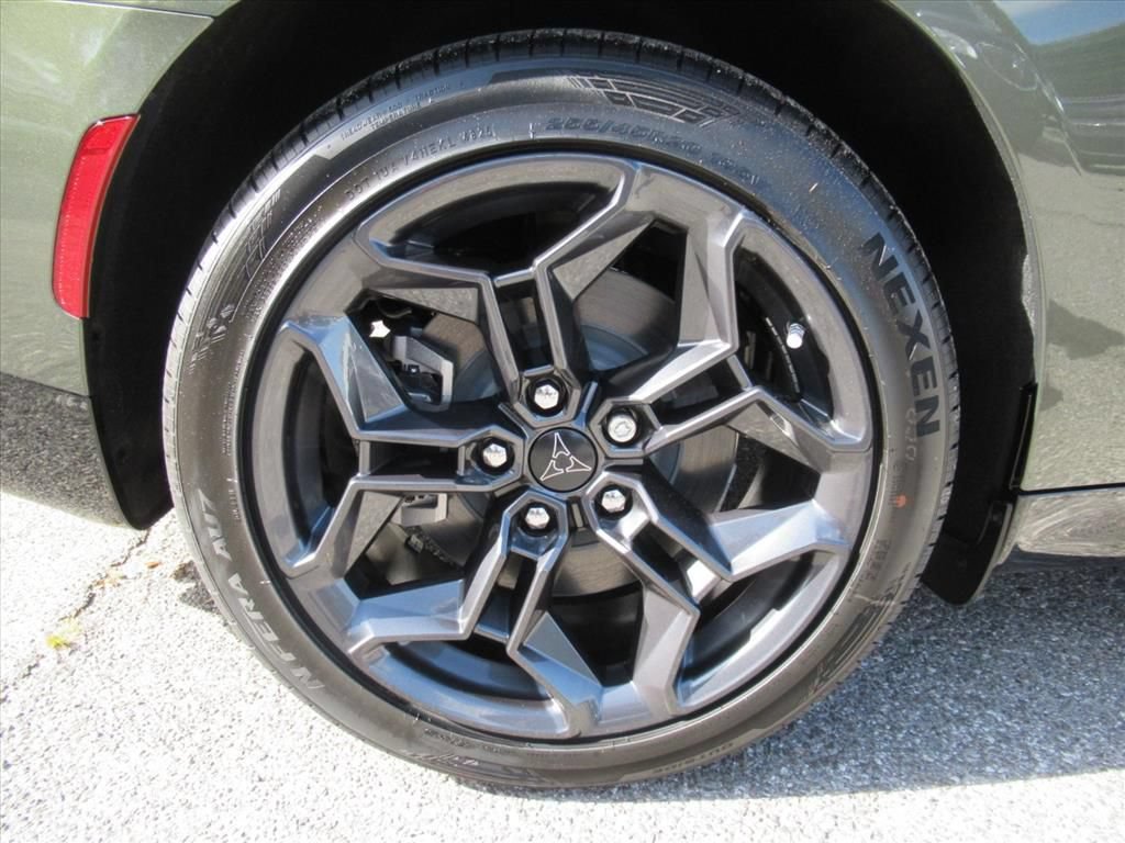 New 2026 Dodge Charger R/T w/ Blacktop Package AWD/4WD image 8