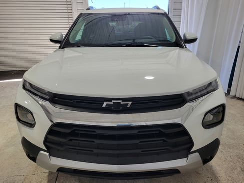 Certified 2022 Chevrolet TrailBlazer LT w/ Convenience Package image 2