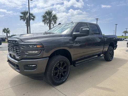 New 2026 RAM 2500 Tradesman AWD/4WD image 3