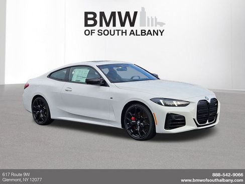 New 2026 BMW 440i xDrive Coupe w/ Premium Package image 1