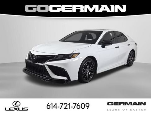 Used 2023 Toyota Camry SE w/ Audio Upgrade Package FWD image 1