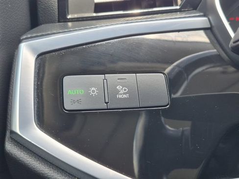 Used 2024 Audi Q3 2.0T Premium AWD/4WD image 14