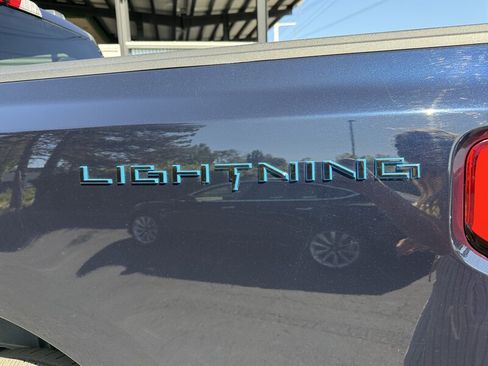 Used 2023 Ford F150 Lightning XLT AWD/4WD image 10