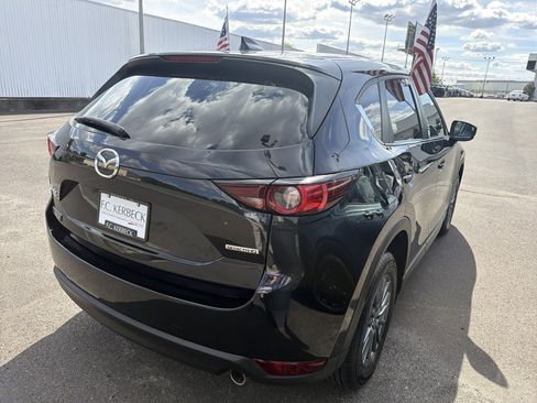 Used 2021 MAZDA CX-5 Touring image 4