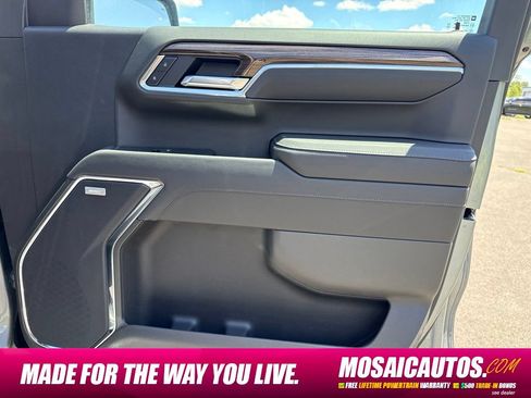 New 2026 Chevrolet Silverado 1500 RST w/ Safety Package AWD/4WD image 10