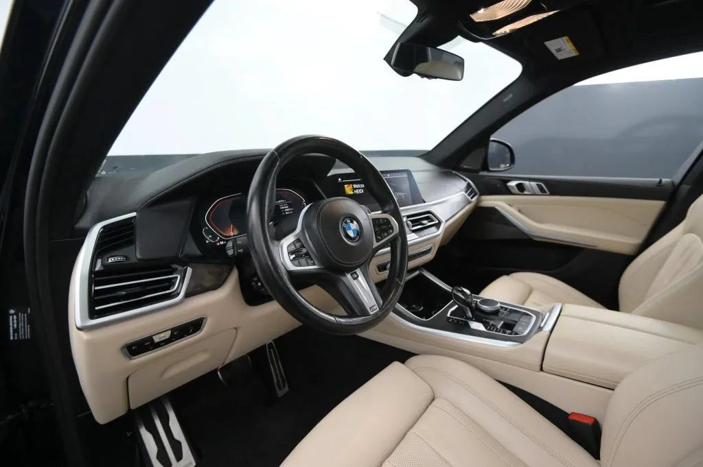 Used 2021 BMW X5 xDrive40i w/ M Sport Package AWD/4WD image 35
