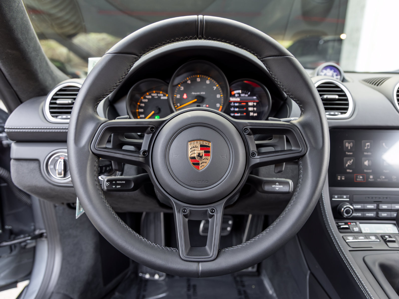 Certified 2025 Porsche 718 Boxster Spyder RS RWD image 43