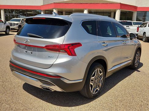 Used 2022 Hyundai Santa Fe Limited FWD image 4