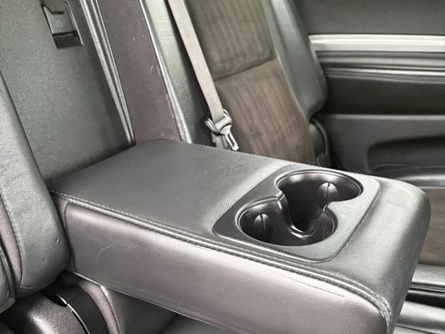 Used 2019 Dodge Durango GT AWD/4WD image 32