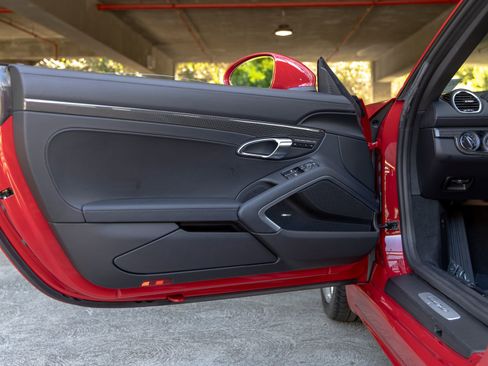 Certified 2025 Porsche 718 Cayman image 21