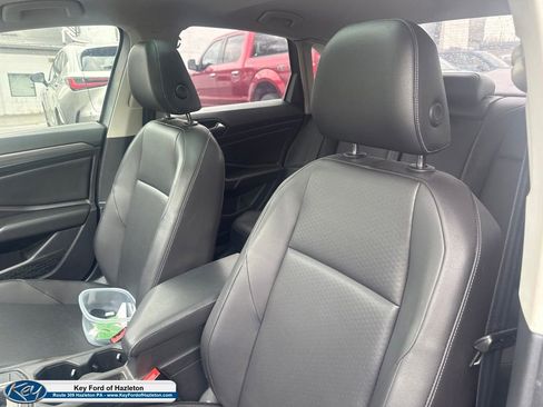 Used 2020 Volkswagen Jetta SEL FWD image 18