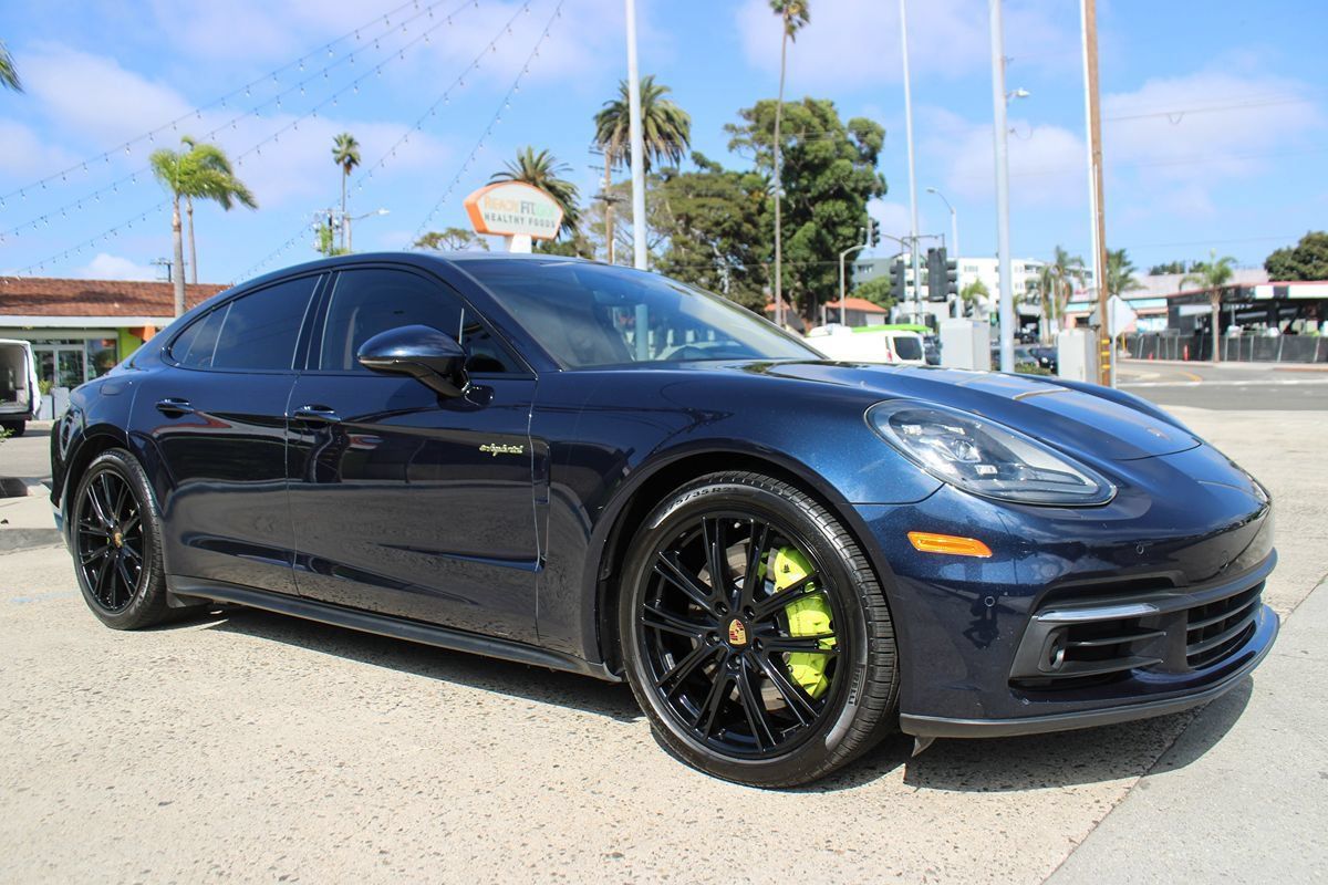 Used 2020 Porsche Panamera 4 E-Hybrid AWD/4WD image 8