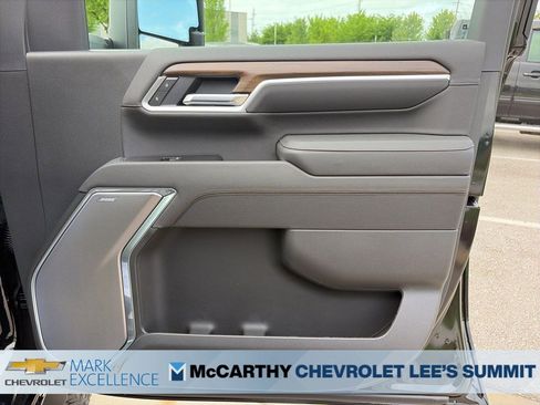 New 2026 Chevrolet Silverado 2500 High Country w/ Technology Package AWD/4WD image 31