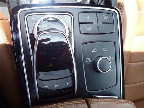 Used 2018 Mercedes-Benz GLE 350 4MATIC image 22