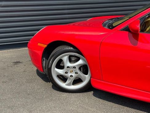 Used 2001 Porsche 911 Carrera RWD image 12