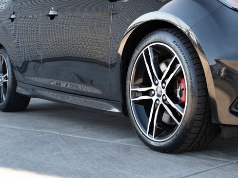 Used 2015 Ford Focus ST w/ Equipment Group 402A image 33