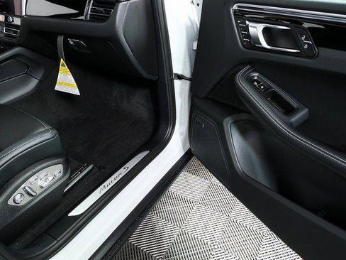 New 2026 Porsche Macan S AWD/4WD image 27