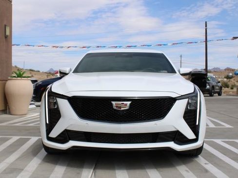 Used 2025 Cadillac CT5 Sport RWD image 2