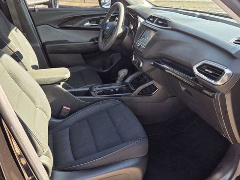 Used 2022 Chevrolet TrailBlazer LT image 15