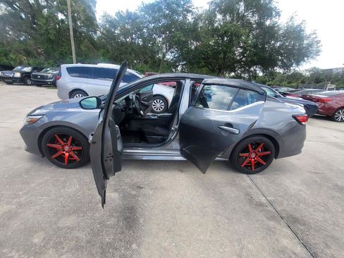 Used 2021 Nissan Sentra SR FWD image 44