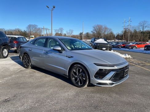 Used 2024 Hyundai Sonata SEL image 1
