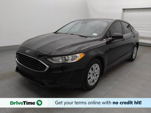 Used 2020 Ford Fusion S image 1